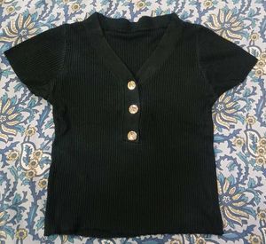 Classic Black Top 🖤