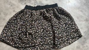 Cute Floral Mini Skirt