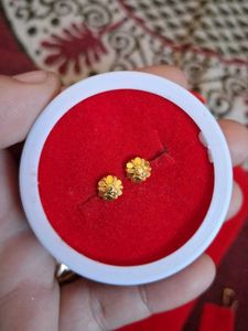 Gold Flower Stud Earrings