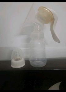 Breast Pump And Nipple Shield Combo