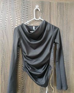 Chic Asymmetrical Black Long Sleeve Top