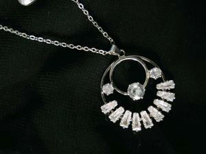 Elegant Silver Necklace &amp; Watch Set