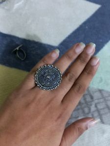 FREE DELIVERY PACK OF 2 OXIDISED RINGS