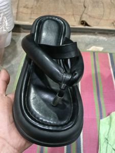 Stylish Black Thong Sandals