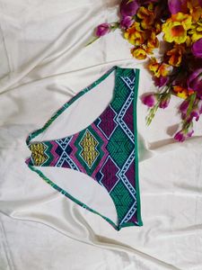 🇳🇿💫🎀Vibrant Geometric Print Thong Panty