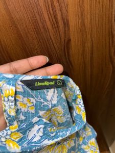Floral Print Flutter Sleeve Top