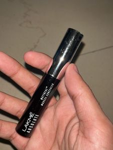 Lakme Absolute Concealer 9g