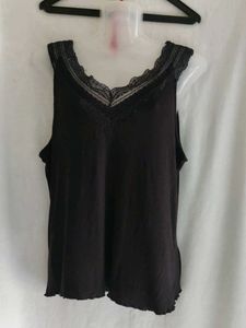 Lace Trim V-Neck Black Tank Top