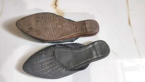Sparkly Grey Pointed-Toe Flats