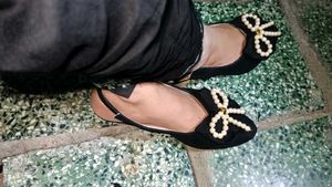 Elegant Black Ballet Flats with Pearl Bows
