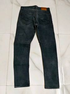 Stylish Men's Washed Black Jeans