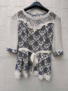 New with tag Korean Boho Peplum Blouse laces