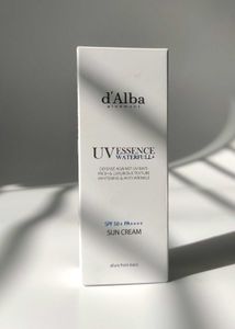 d'Alba Waterfull UV Essence Sun Cream