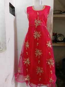 Golden Floral Embroidered 👗 Dress