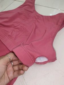 Chic Pink Ribbed sports Top