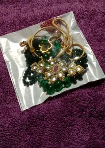 Green Necklace Set