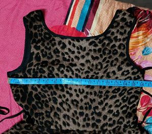 Chic Leopard Print Mini Dress