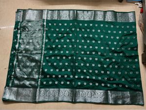 Elegant Emerald Green Saree with Silver Motifs
