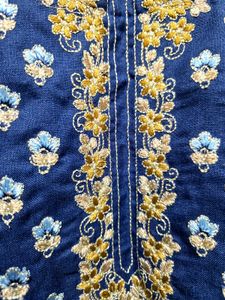 Elegant Blue Embroidered Kurta XL size