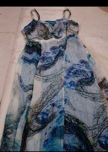 Blue Floral Print Gown 💕