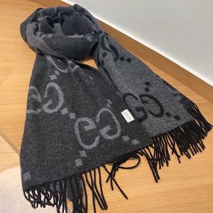 Gucci GG Logo Cashmere jacquard Scarf