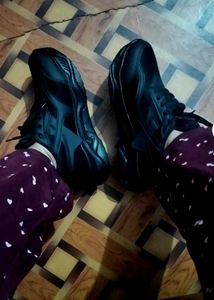 Black Men's Sneakers