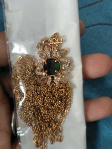 Elegant Multi-Layered Gold Necklace