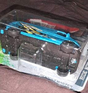 Majorette Die-Cast Renault Master Van