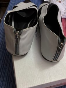 Roadster Women's Colorblocked Ballerinas
