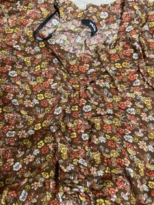 Chic Floral Print Ruched Top