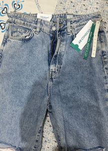 Completely New Ripped Light Wash Denim Jeans