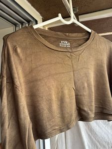 Cropped Long Sleeve Top