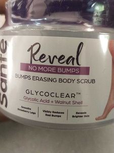 Bump Erasing Body Scrub