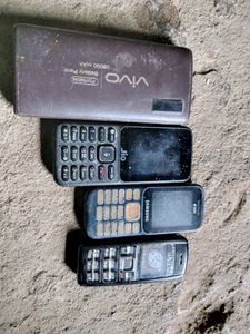Dead Phone s And Powerbank