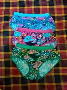 Pack of 3 panties  from  IN CARE