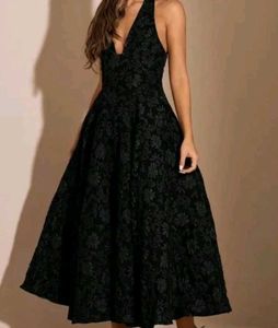 Elegant Black Textured Midi Dress