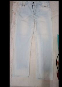 Light Wash Straight Leg Jeans