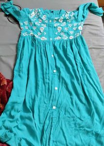 Embroidered Teal Kurta