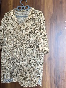 Stylish Zebra Print Button-Up Shirt