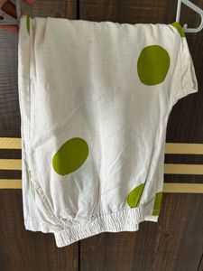 Off White Kurta set with Green Polka Dots