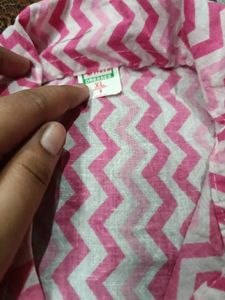 Pink Floral &amp; Zigzag Button-Down Shirt