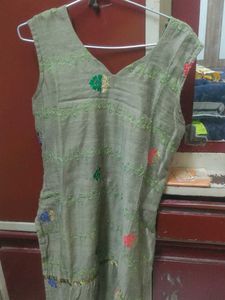 Embroidered Grey Ethnic kurta