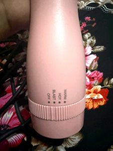 Alan Truman Compact Blow Brush ✨🤌🏻🌻