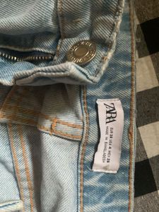 Light Wash Ripped Wide Leg Jeans
