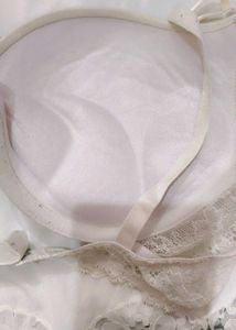 Elegant White Lace Trim Slip with bra&amp; brief 👍