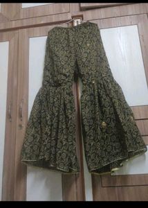 Black &amp; Gold Embroidered Kurta with sharara and du