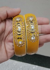 Elegant Yellow & Rhinestone Bangle Set