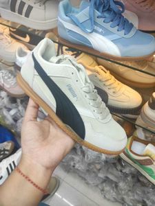 Puma Casual Sneakers🎀