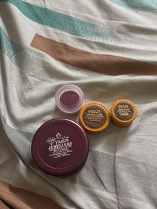 Jewellery Containers & Pouch