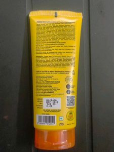 WOW Brightening Face Wash